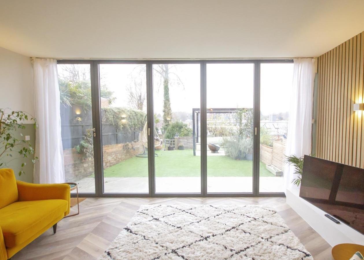 Garden Apartment Winchester Exterior foto